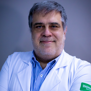Foto do Dr. Carlos Eduardo Ribeiro de Moura