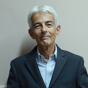 Foto do Dr. Eduardo Martins Marques